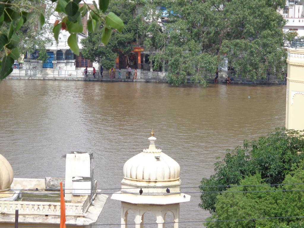 The Royal Lake View Villa Udaipur Exterior foto